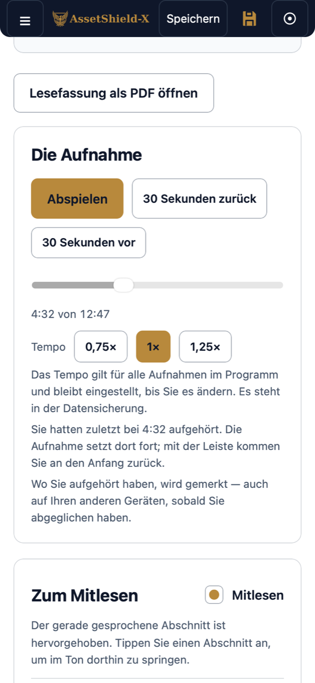 Dieselbe Anleitungsseite am Telefon, hochkant: der Abspieler mit dem Knopf „Abspielen“, den Sprungtasten, der Laufleiste bei 4:32 von 12:47 und der Tempowahl.